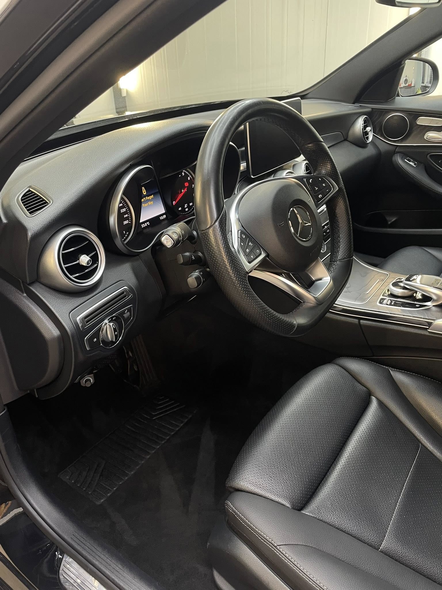 537530971_122141214626670872_2327892167260434140_n