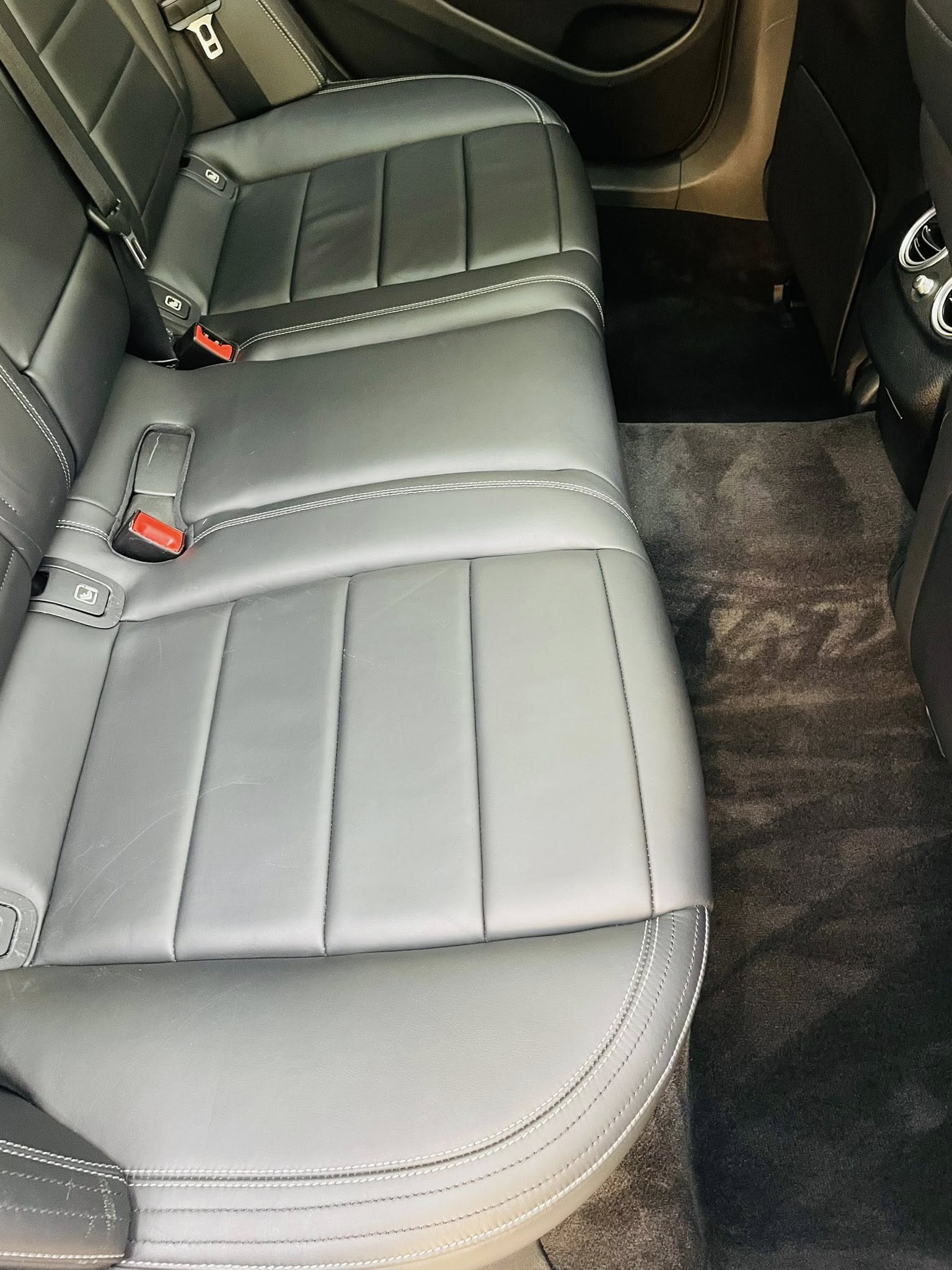 559717715_122146359182670872_7861946379321516411_n